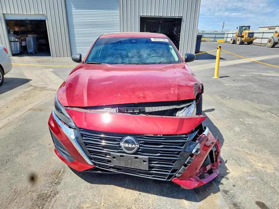 2024 NISSAN ALTIMA SV 5