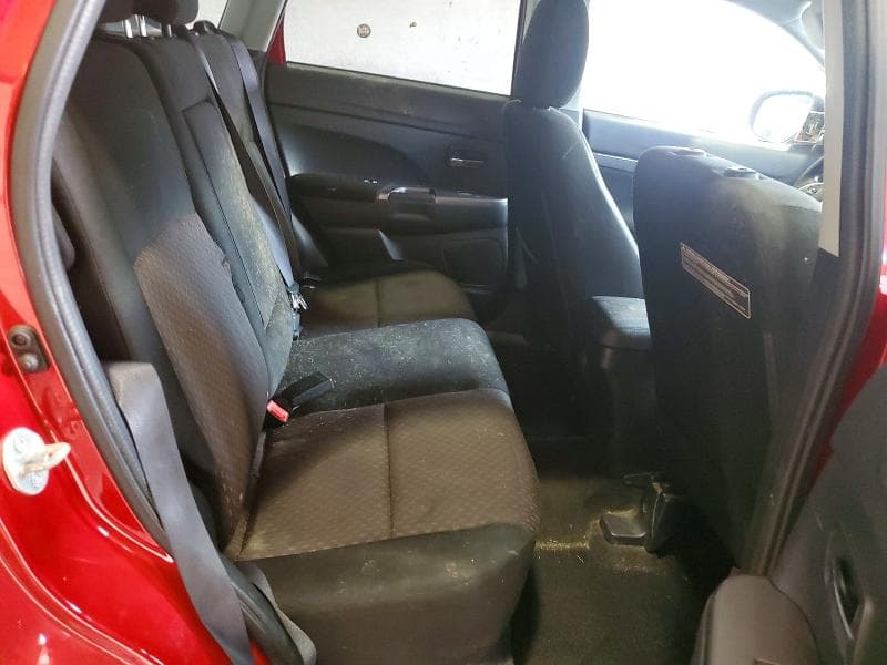 2018 MITSUBISHI OUTLANDER SPORT ES 11