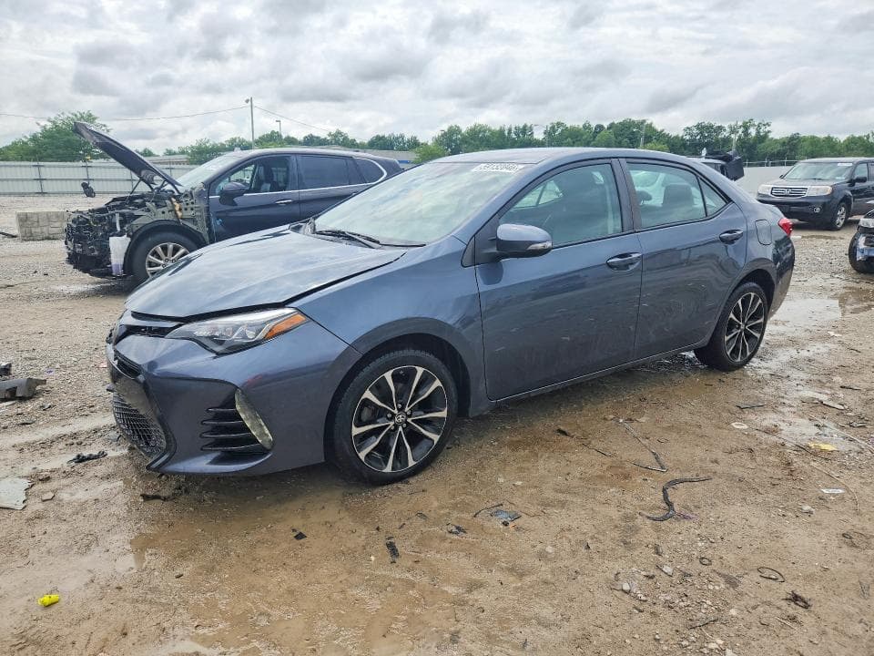 2017 TOYOTA COROLLA SE 1