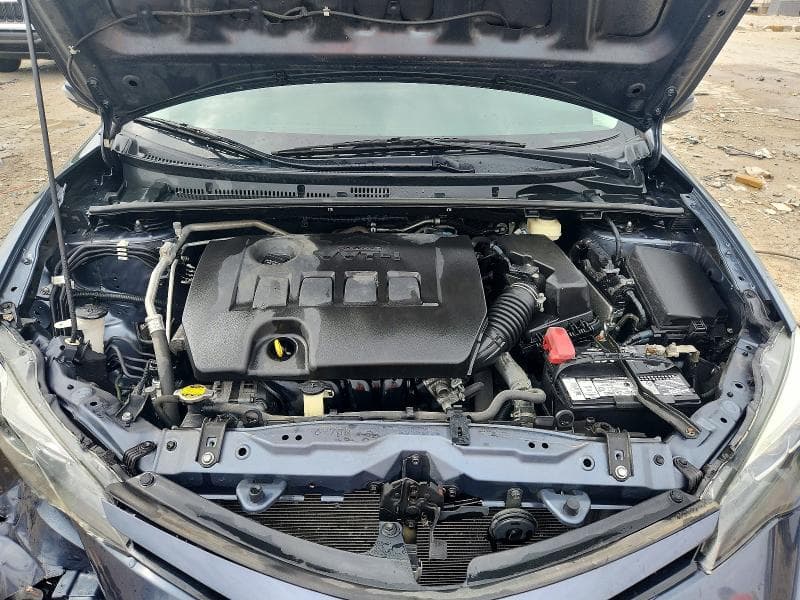 2017 TOYOTA COROLLA SE 11