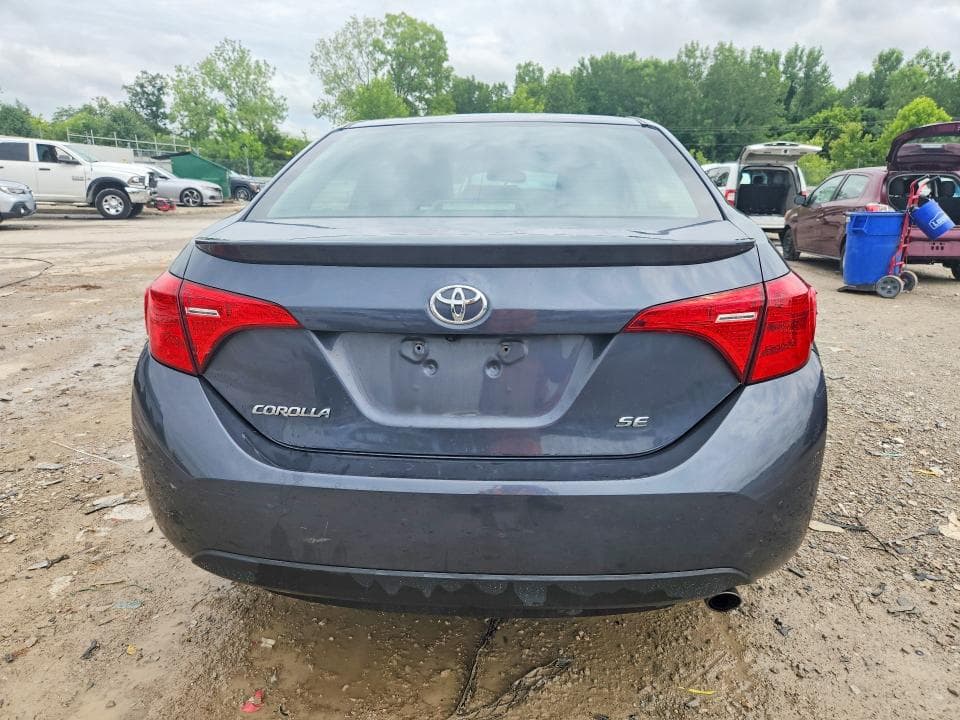 2017 TOYOTA COROLLA SE 6