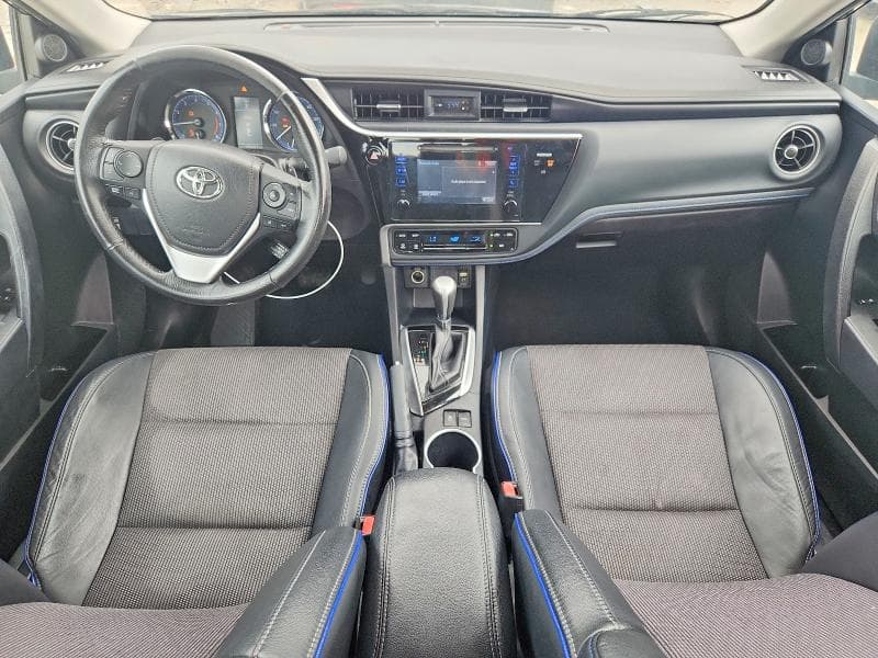 2017 TOYOTA COROLLA SE 8