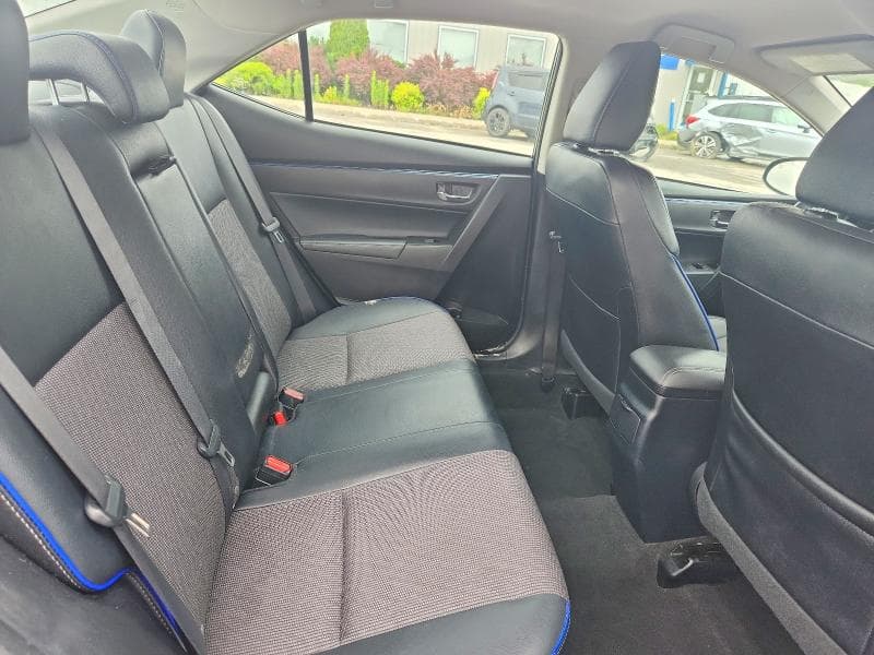 2017 TOYOTA COROLLA SE 10