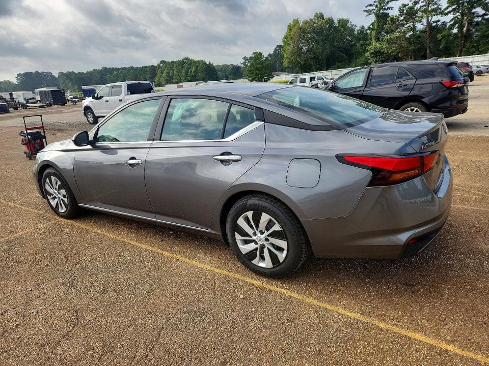 2023 NISSAN ALTIMA S 2