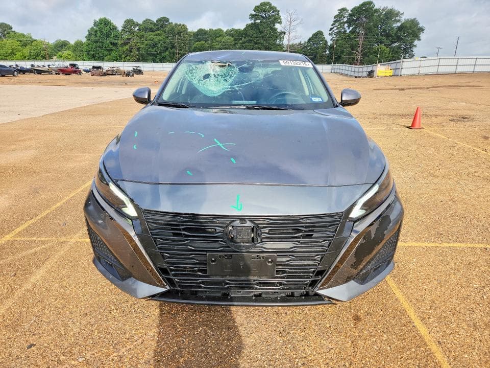 2023 NISSAN ALTIMA S 5