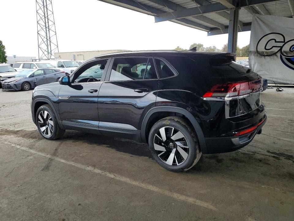 2026 VOLKSWAGEN ATLAS CROSS SPORT SE 2