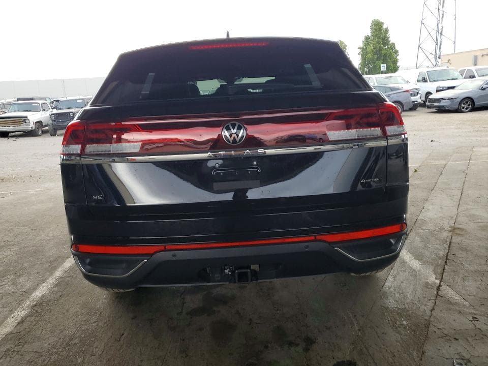 2026 VOLKSWAGEN ATLAS CROSS SPORT SE 6