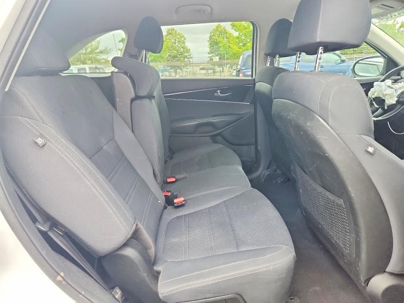 2018 KIA SORENTO LX LX 11