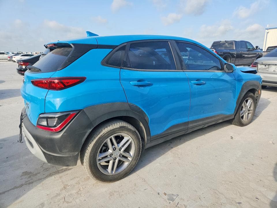 2022 HYUNDAI KONA SE SE 3