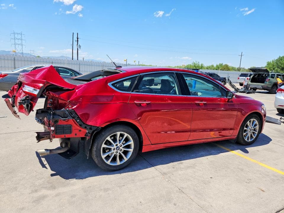 2017 FORD FUSION SE 3