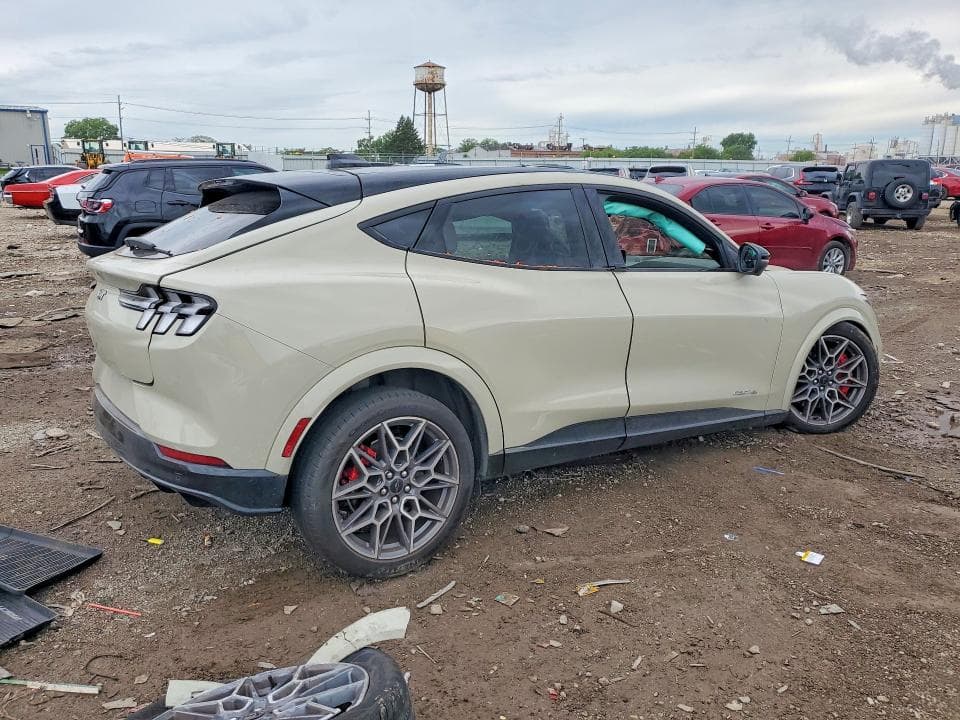 2025 FORD MUSTANG MACH-E GT 3