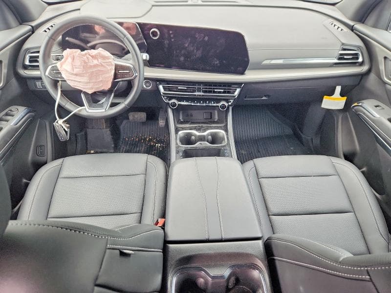 2025 CHEVROLET TRAVERSE LT 8