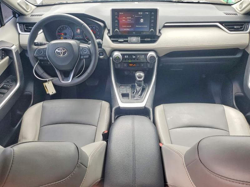 2021 TOYOTA RAV4 XLE PREMIUM 8
