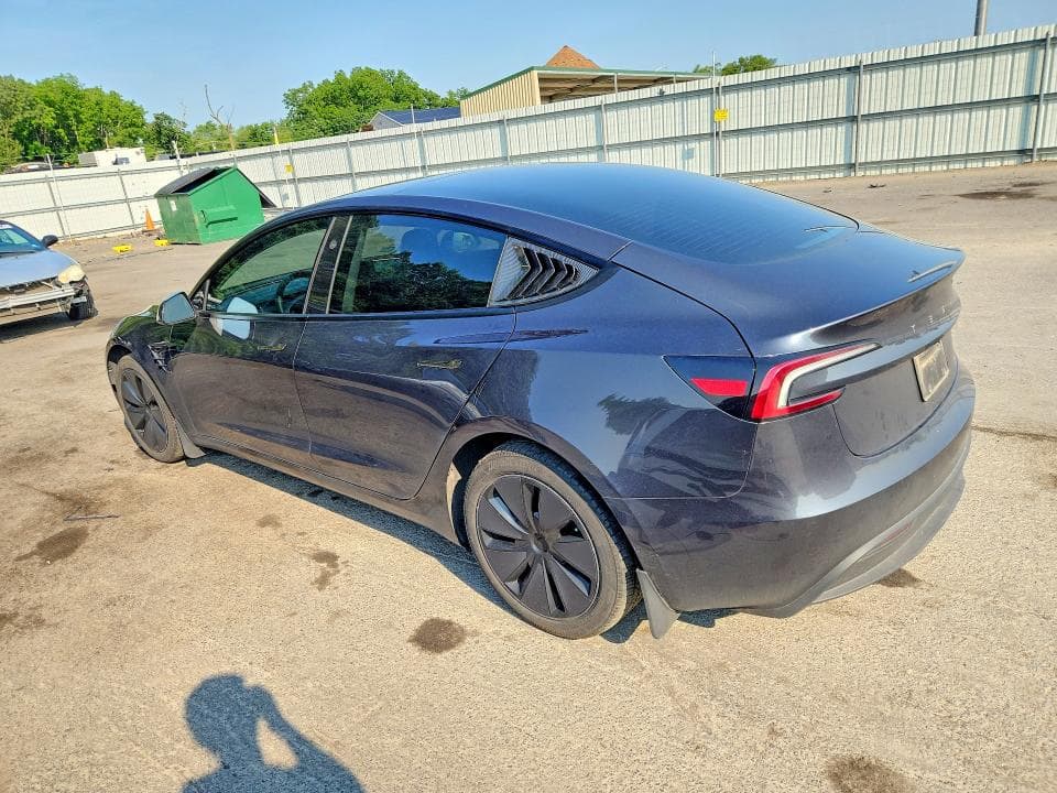 2024 TESLA MODEL 3 2