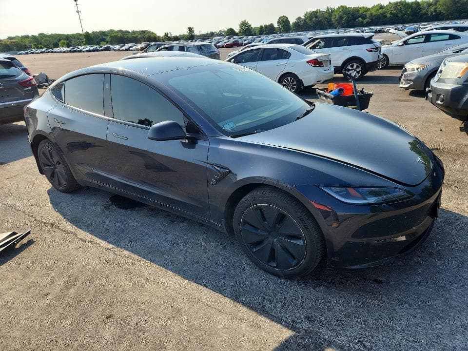 2024 TESLA MODEL 3 4