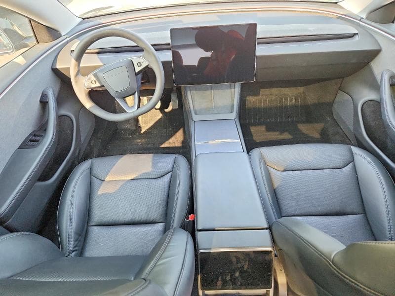 2024 TESLA MODEL 3 8