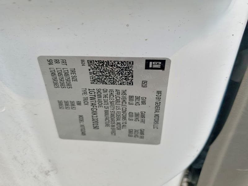 2019 GMC SAVANA G2500 14