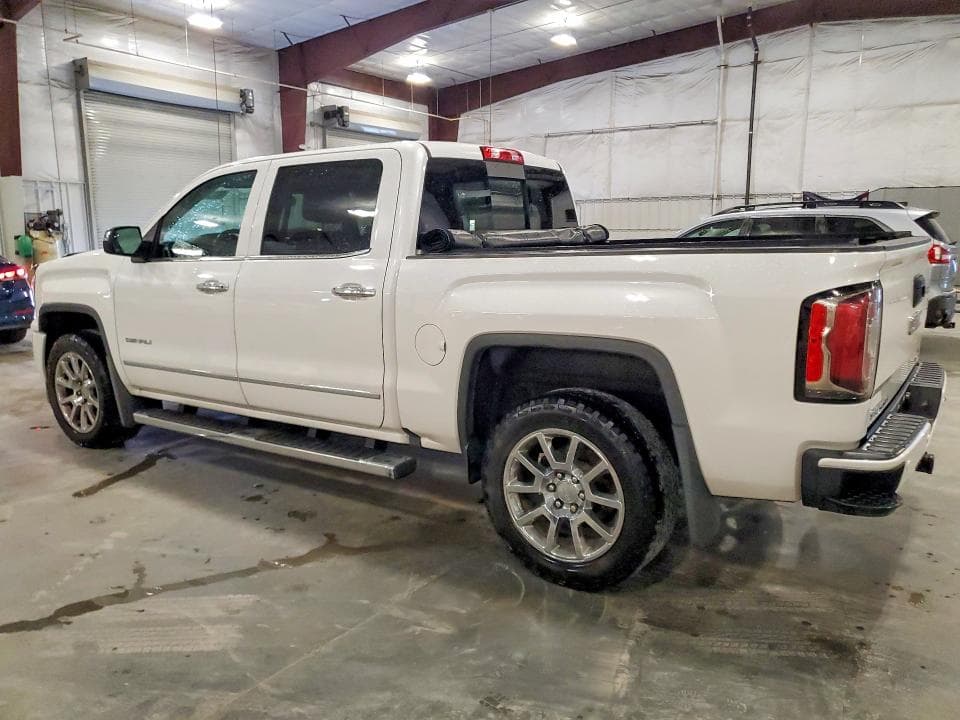 2018 GMC SIERRA K1500 DENALI 2