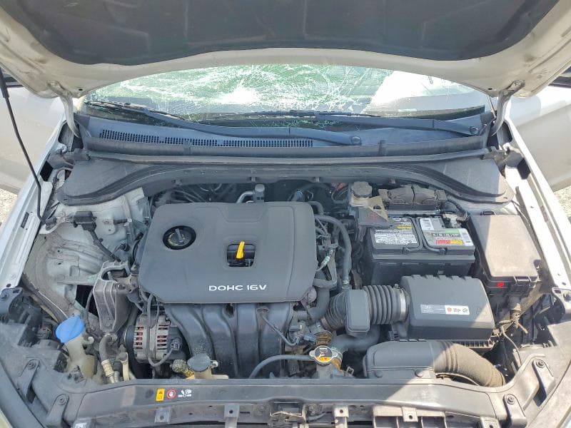 2017 HYUNDAI ELANTRA SE 11