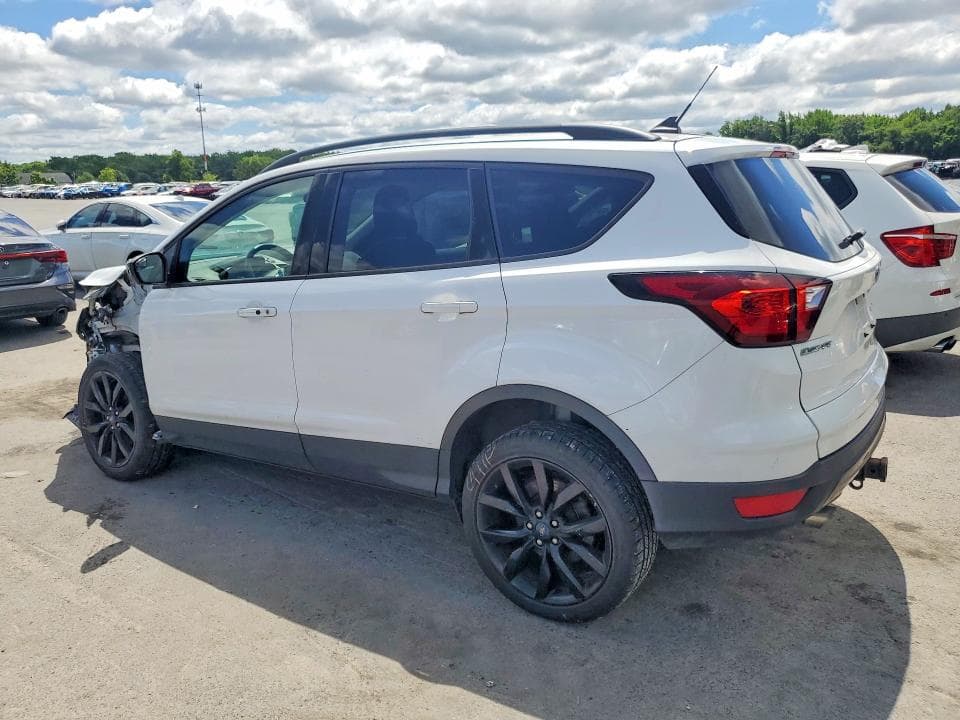 2019 FORD ESCAPE SE 2