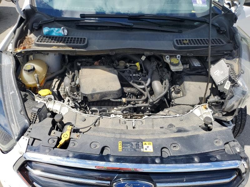 2019 FORD ESCAPE SE 12