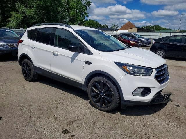 2019 FORD ESCAPE SE 4