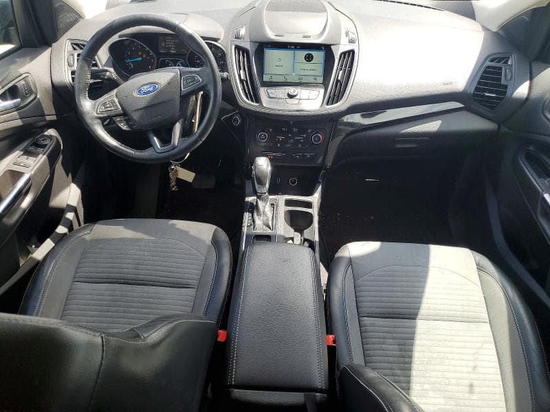 2019 FORD ESCAPE SE 8