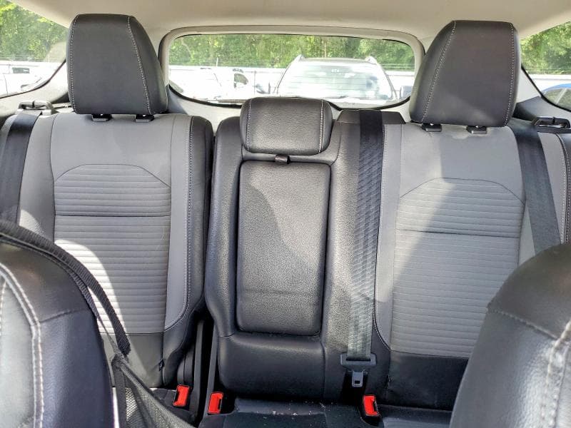 2019 FORD ESCAPE SE 10