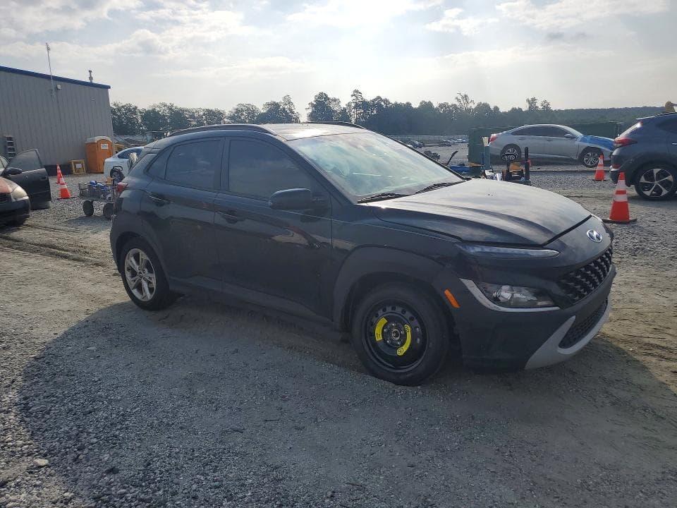 2022 HYUNDAI KONA SEL 4