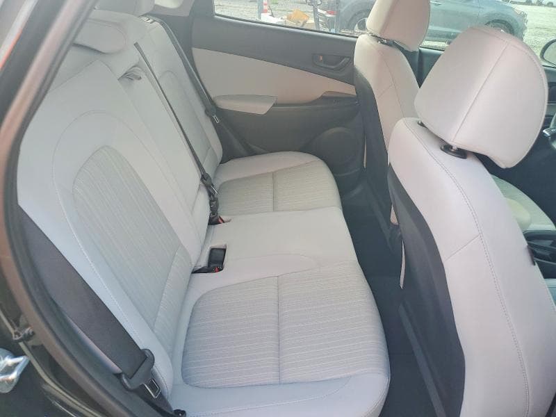 2022 HYUNDAI KONA SEL 10