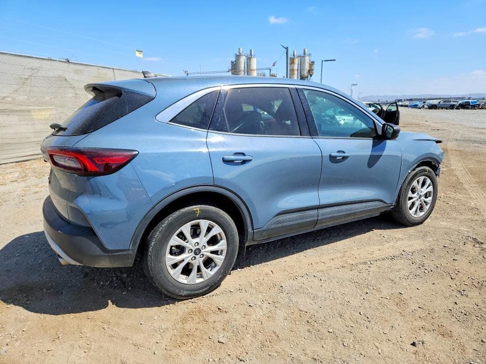 2023 FORD ESCAPE ACTIVE 3
