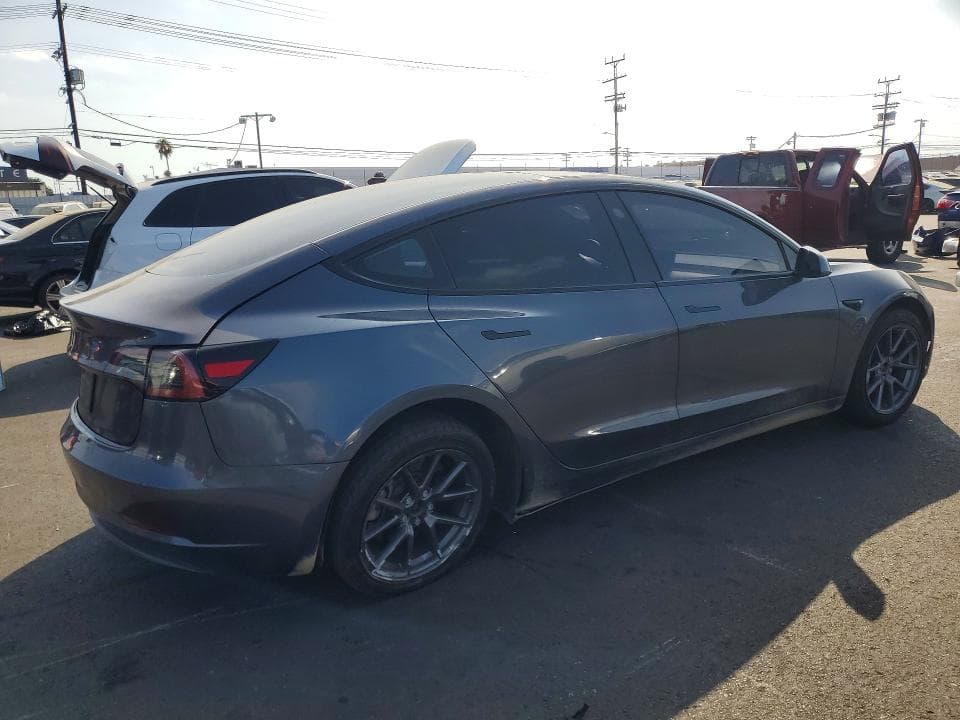 2023 TESLA MODEL 3 3