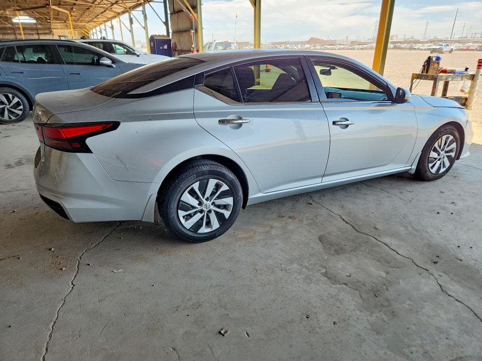 2022 NISSAN ALTIMA S 3