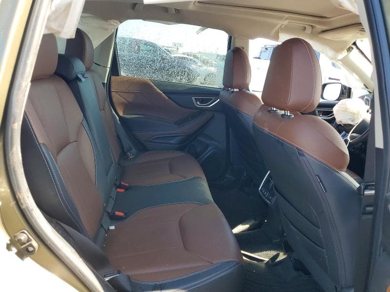 2022 SUBARU FORESTER TOURING 11