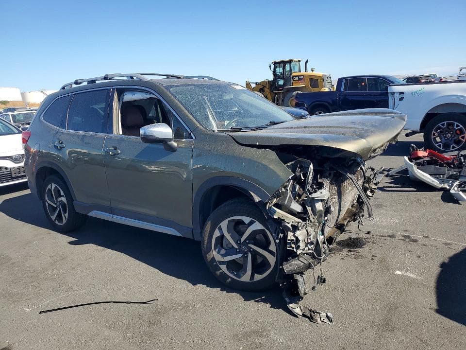 2022 SUBARU FORESTER TOURING 4