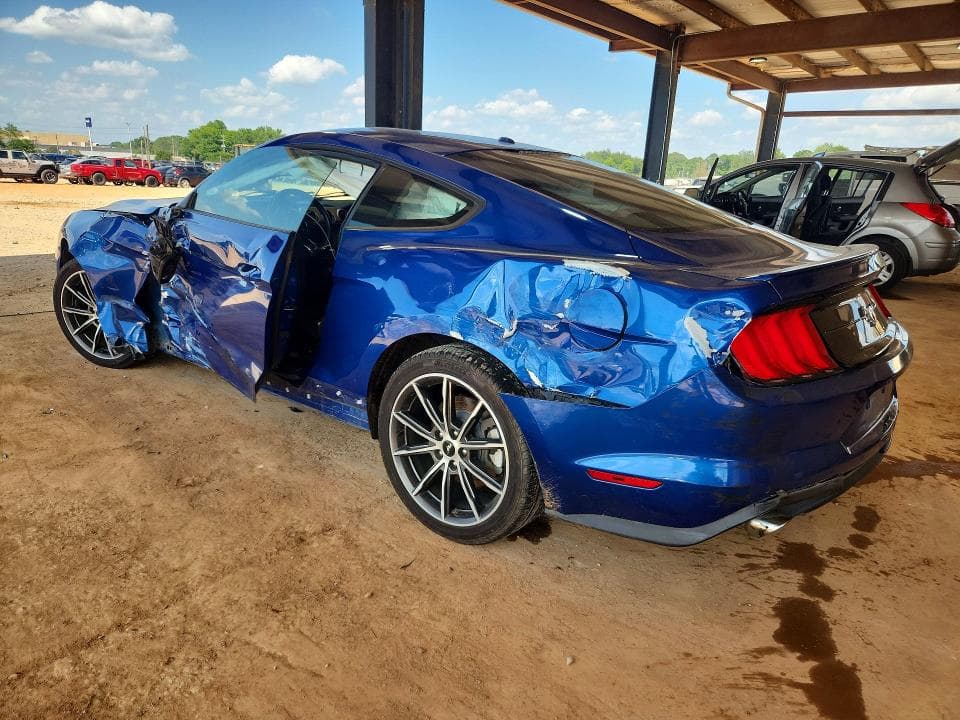 2018 FORD MUSTANG 2
