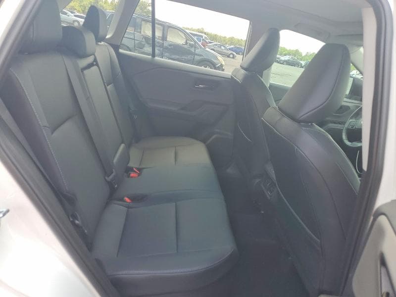 2026 TOYOTA RAV4 XLE PREMIUM 10
