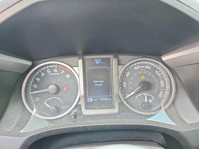 2020 TOYOTA TACOMA SR5 V6 9