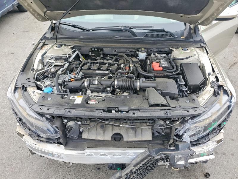 2020 HONDA ACCORD LX 11