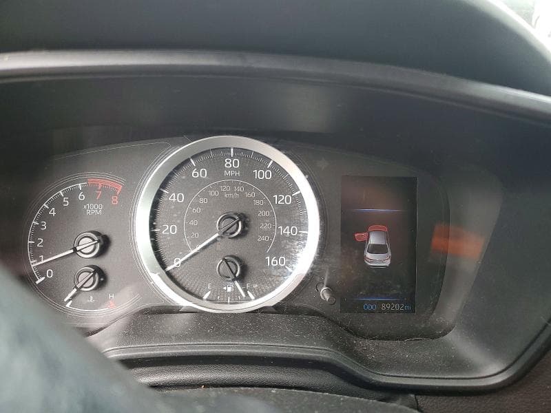 2021 TOYOTA COROLLA LE 9