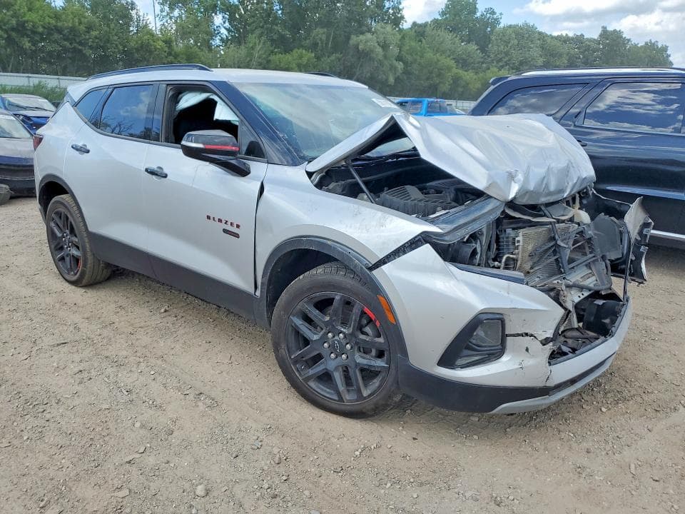 2020 CHEVROLET BLAZER 2LT 4