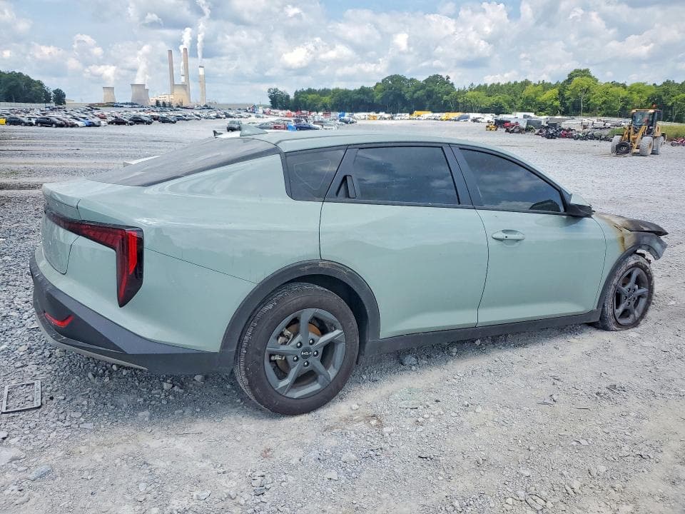 2025 KIA K4 LXS 3