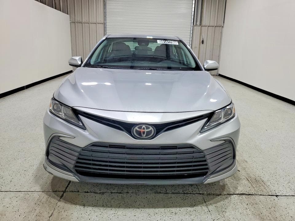2021 TOYOTA CAMRY LE 5