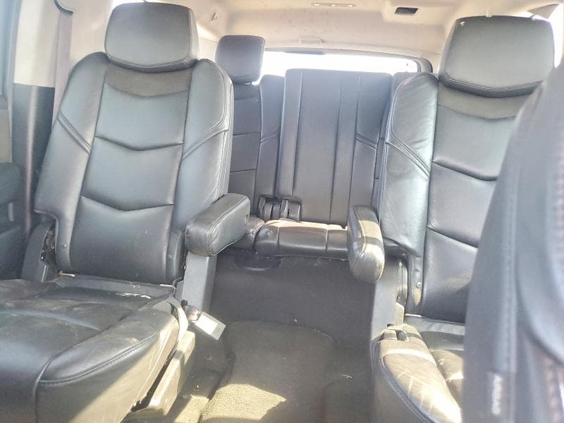 2017 CADILLAC ESCALADE ESV 10
