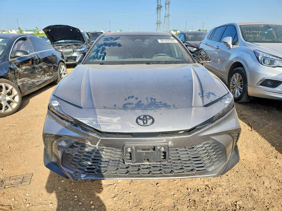 2026 TOYOTA CAMRY SE 5