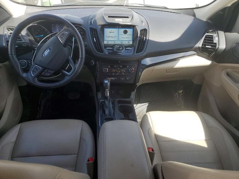 2017 FORD ESCAPE TITANIUM 8