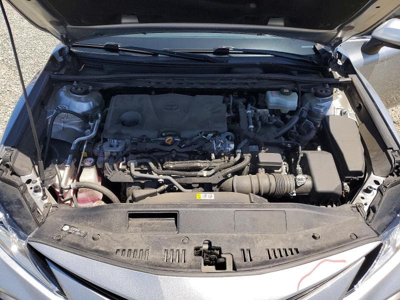 2022 TOYOTA CAMRY LE 11