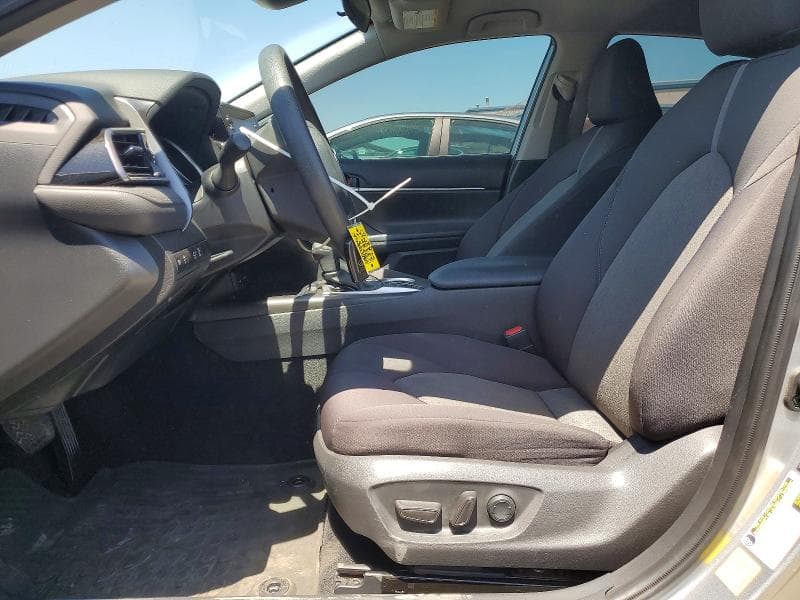 2022 TOYOTA CAMRY LE 7