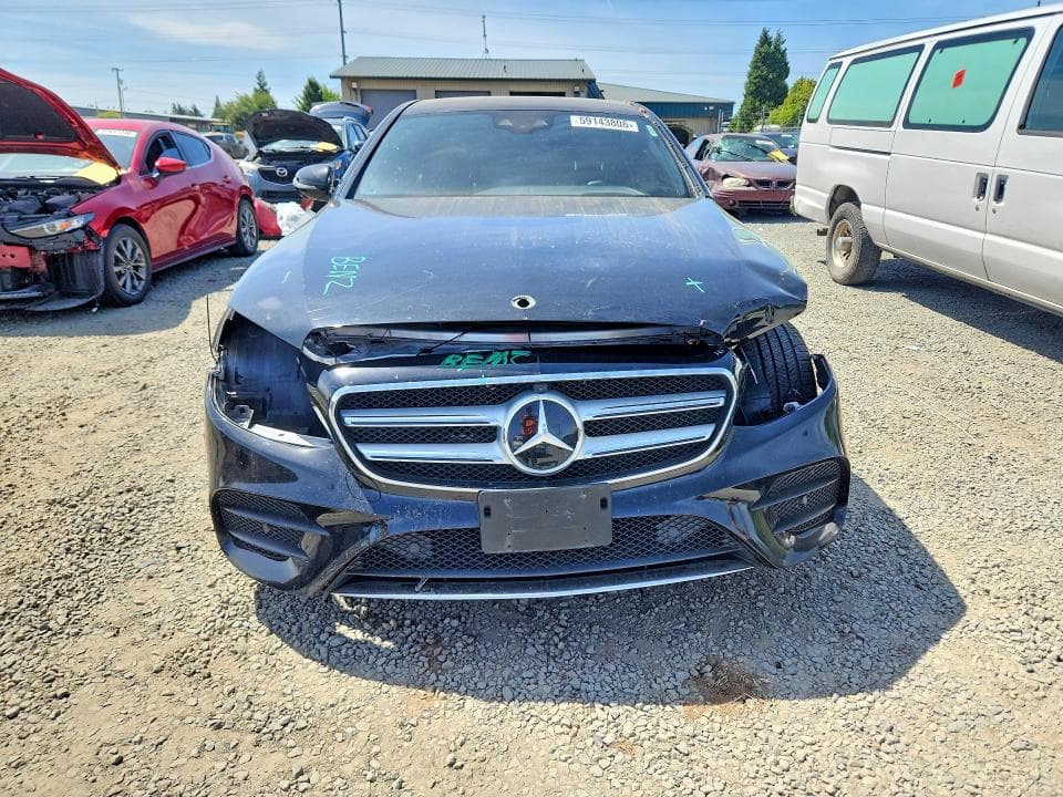 2018 MERCEDES-BENZ E 300 4MATIC 5