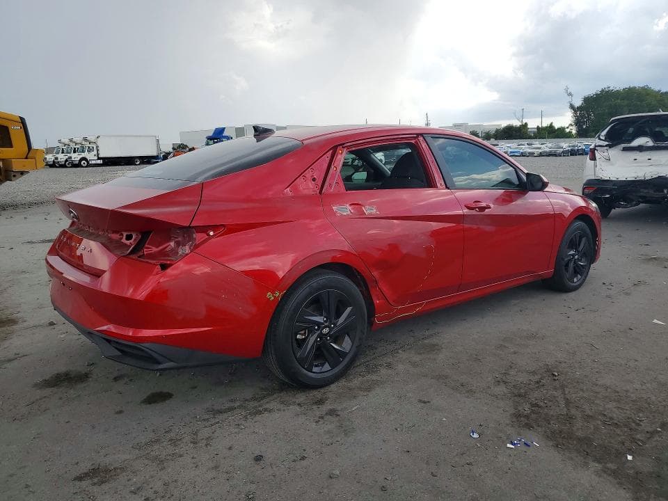 2021 HYUNDAI ELANTRA SEL 3
